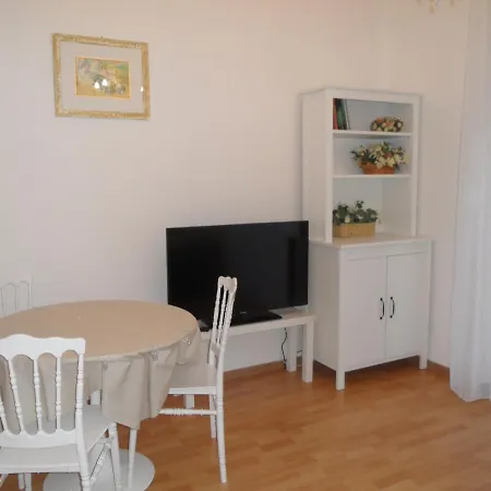 La Vie En Rose Apartmán